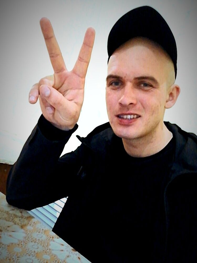  16601258  Ilya, 30 ,    