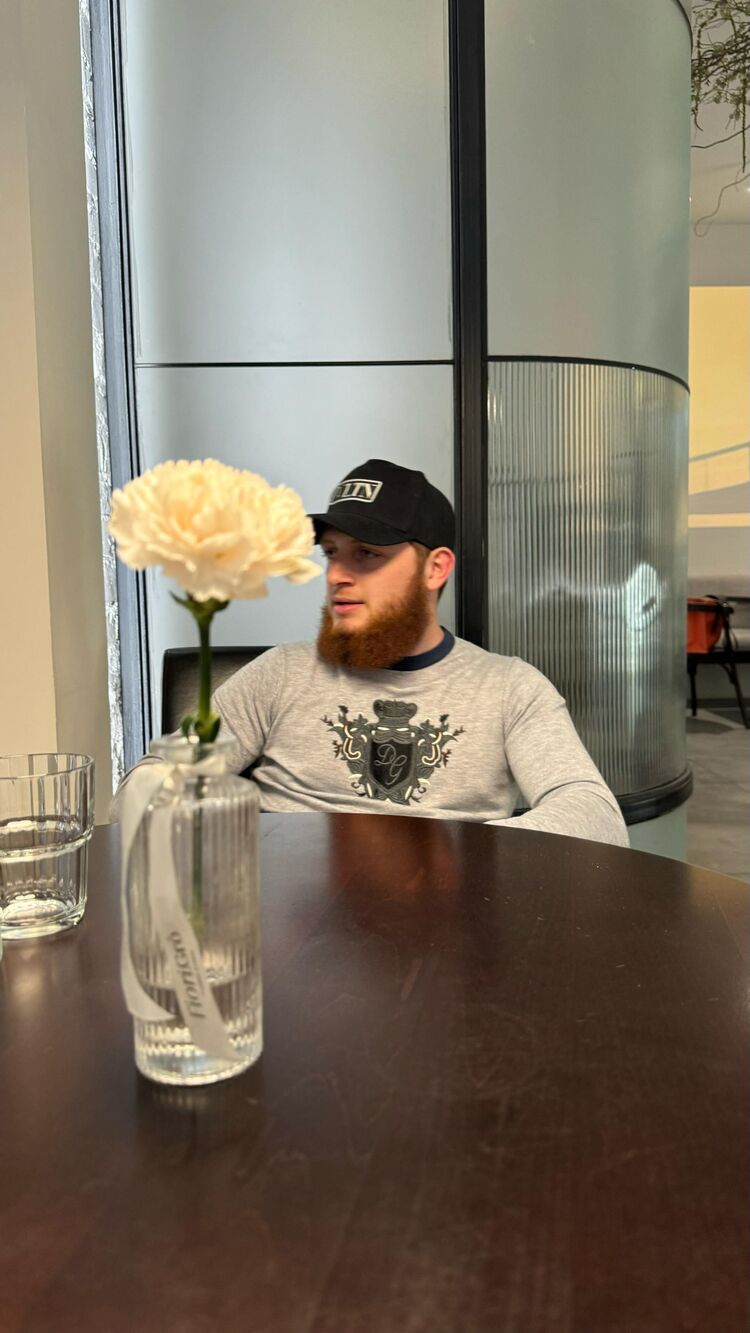 ���� 44342098 ����� Zelimhan, 25 ���, ���� ���������� � ������