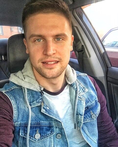  9505788  Vladimir, 37 ,    