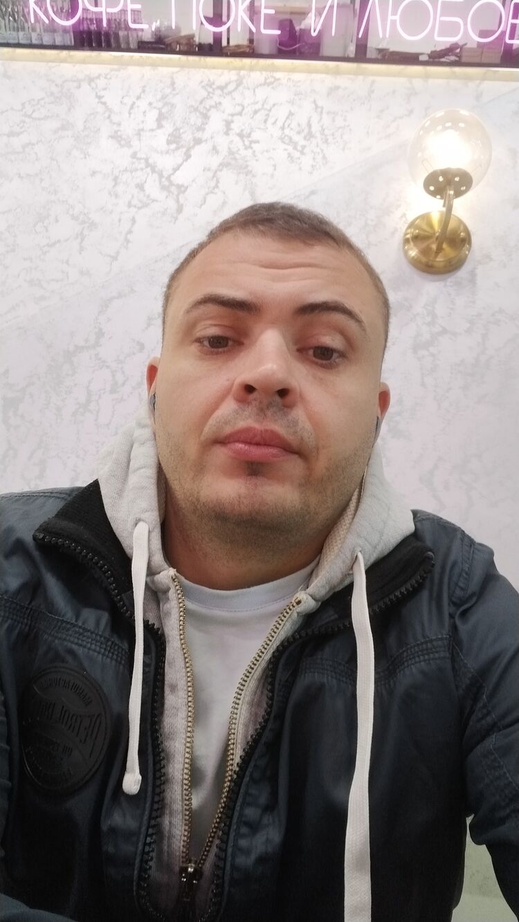  47053578  , 30 ,    