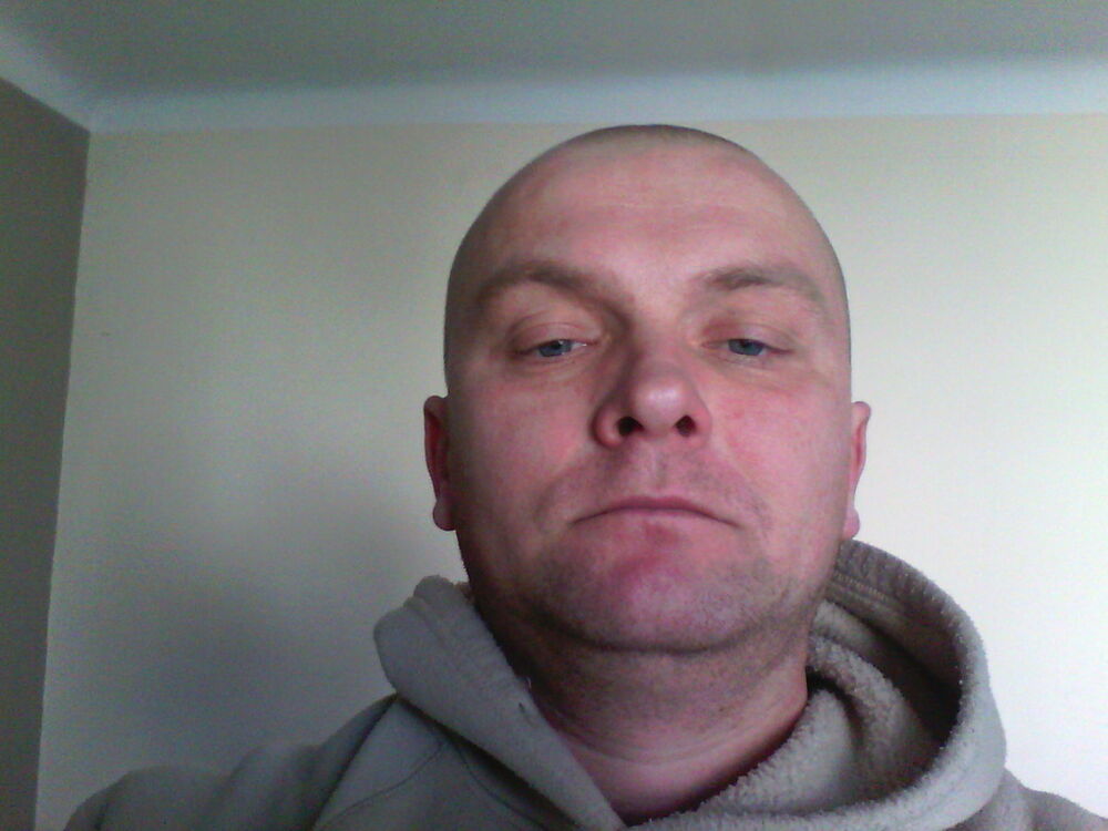  ,   Viktor, 45 ,   ,   , c 