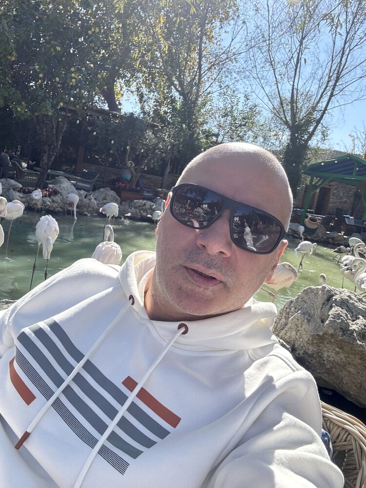  ,   GM, 43 ,   ,   , c 