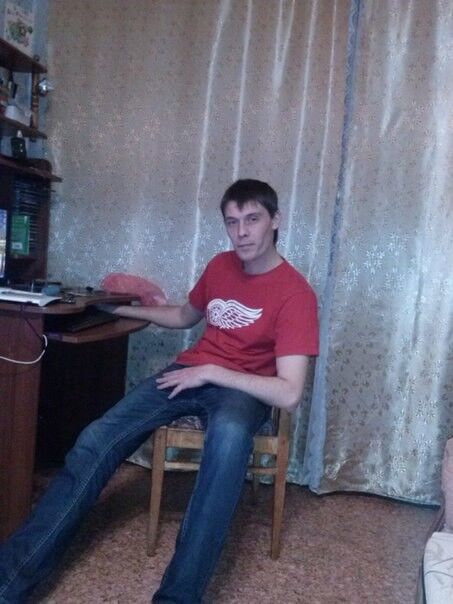  5904868  PAVEL, 46 ,    