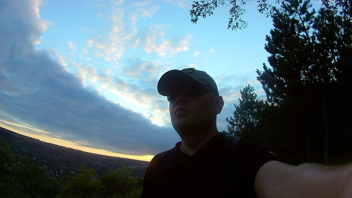  ,   Petro, 41 ,   ,   , c 