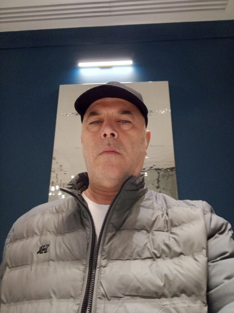  54456178  Nusrat, 56 ,    