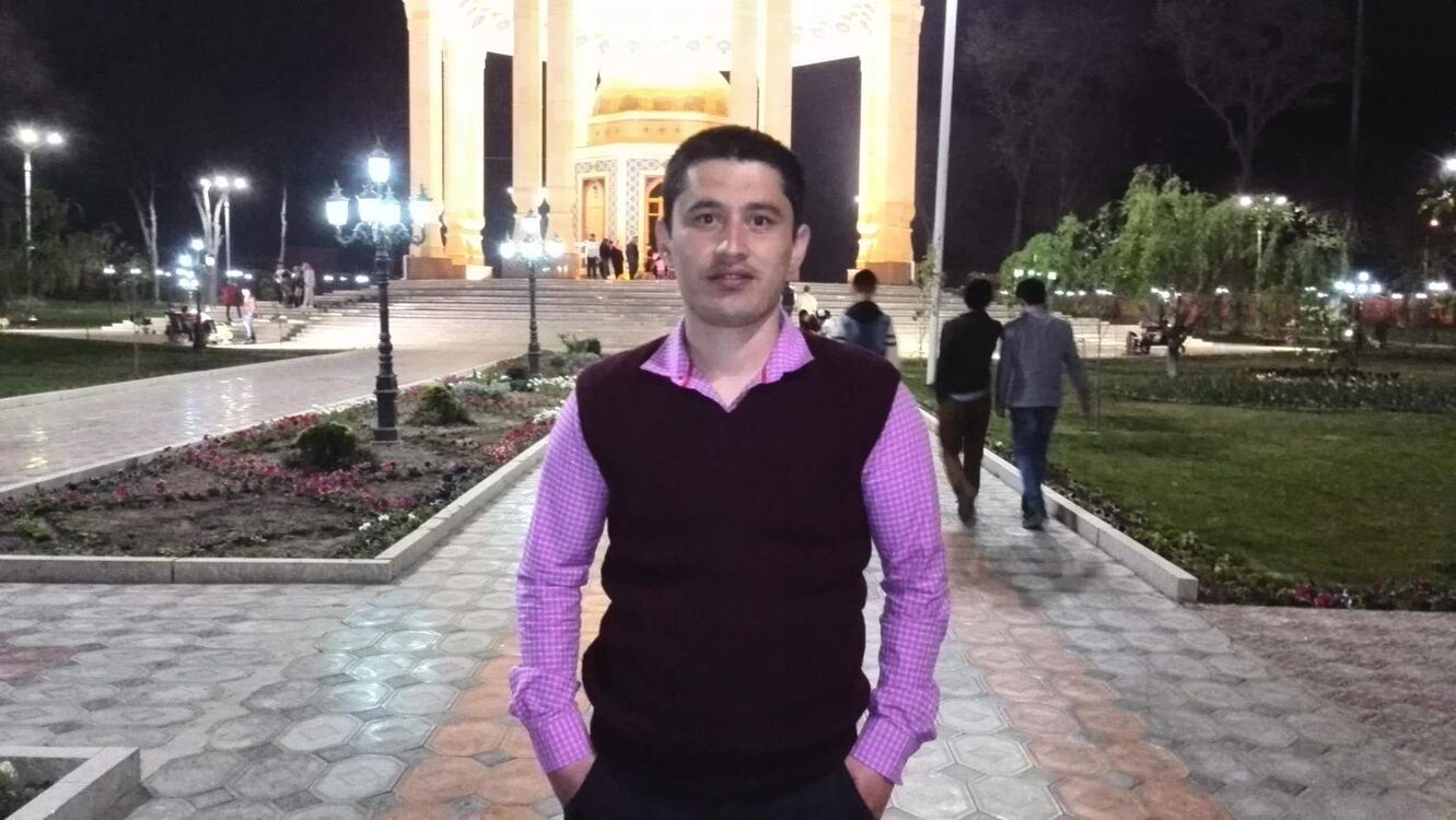  49646628  Tokhirzhon, 38 ,    