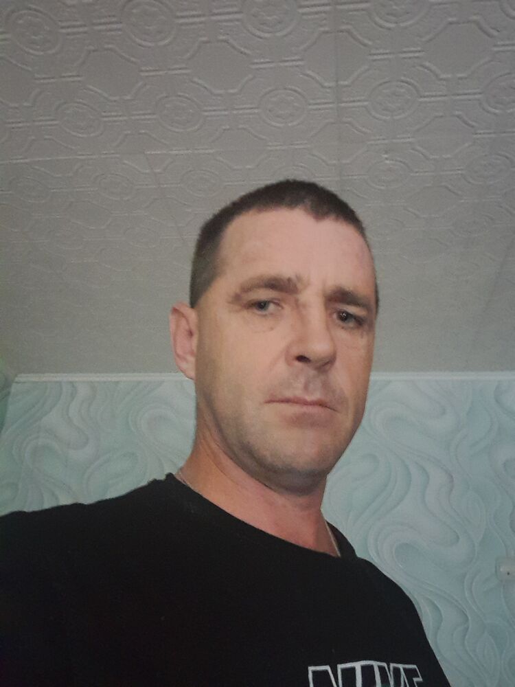  46009538  , 42 ,    
