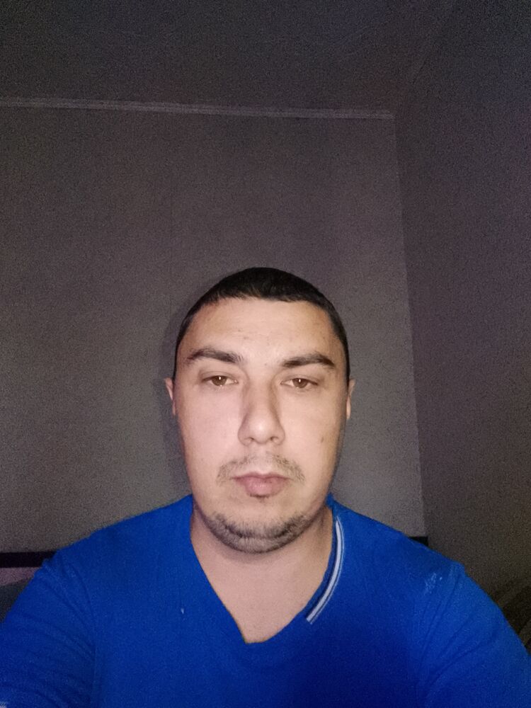  47146668  , 32 ,    