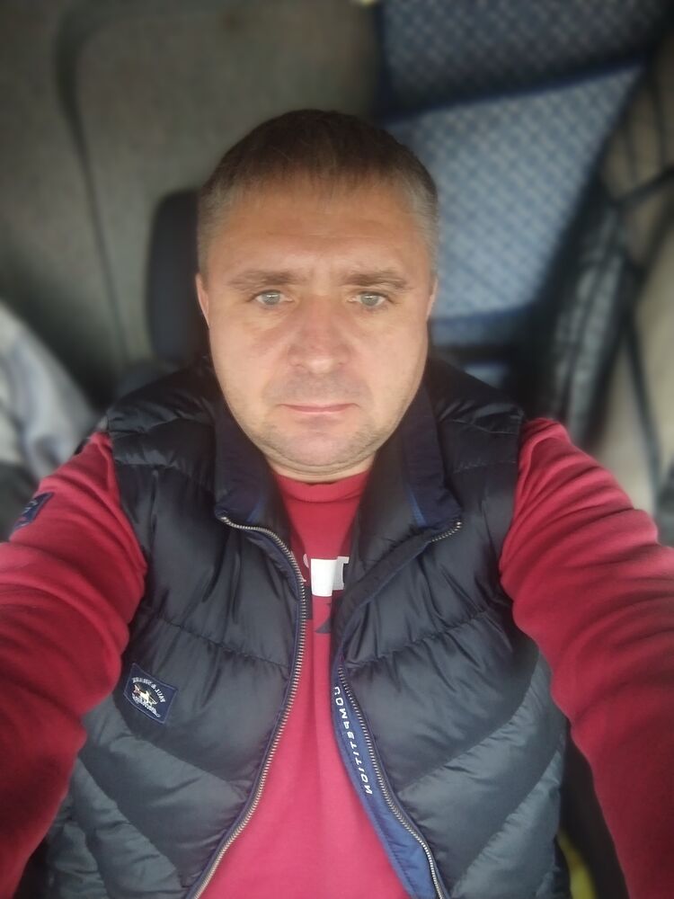  48142978  , 49 ,    