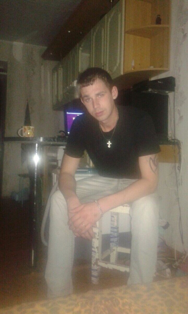  22103758  , 30 ,    -