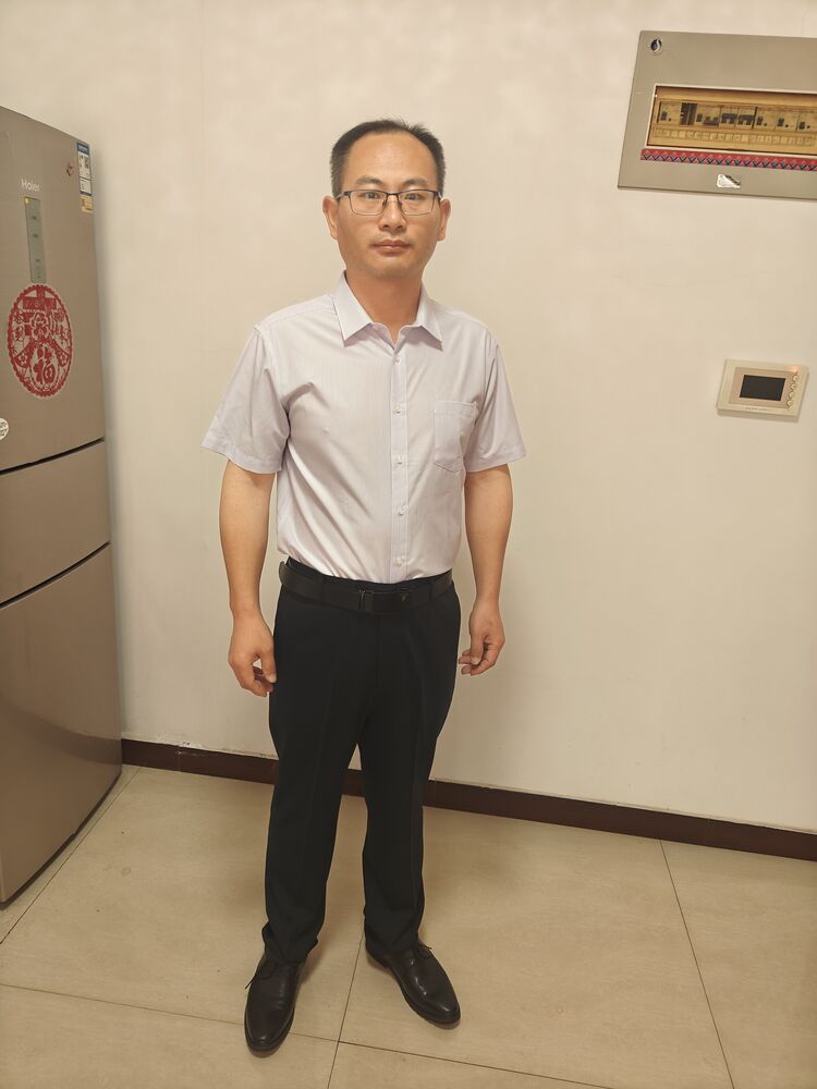  52549288  Li, 35 ,    
