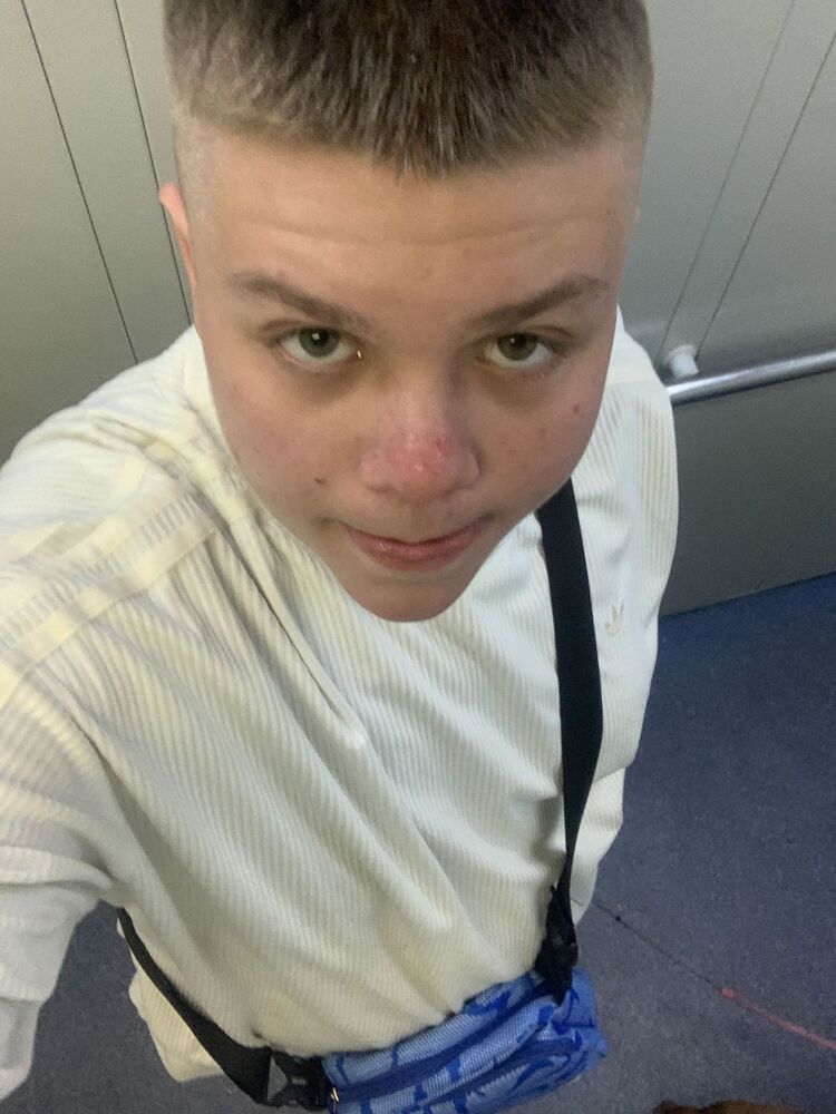  34106638  , 20 ,    