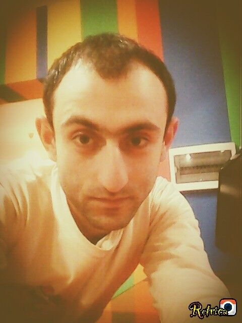  ,   Albert, 33 ,   