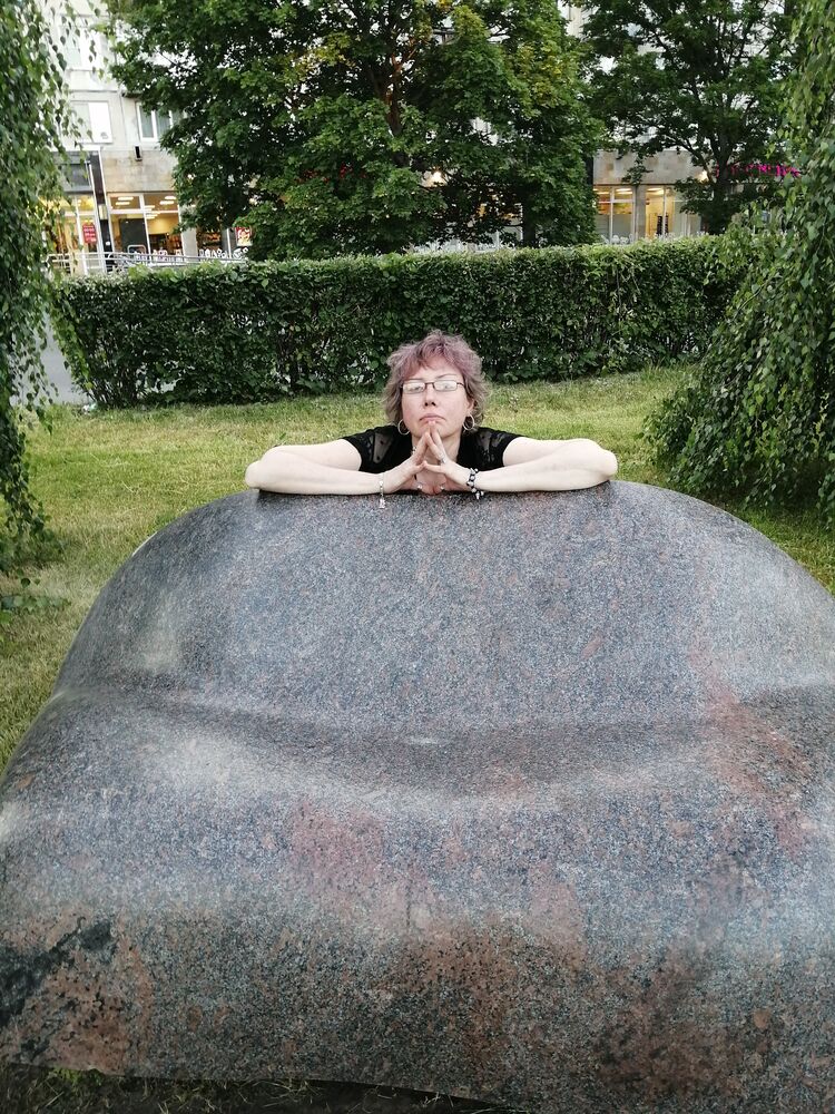  -,   , 44 ,   c 