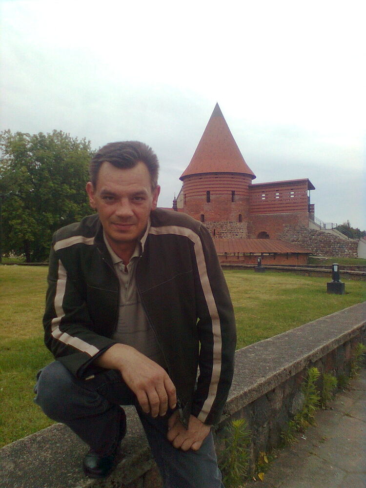  ,   Vitalij, 51 ,   ,   , c 