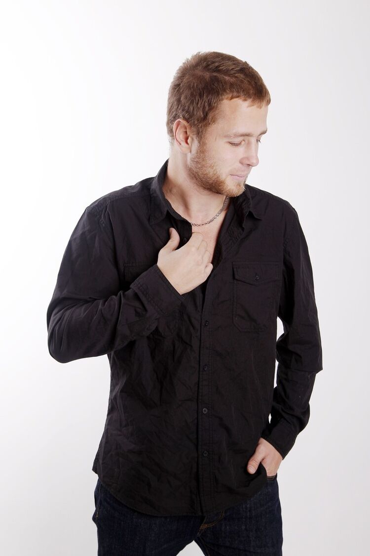  18697738  Dmitrij, 37 ,    