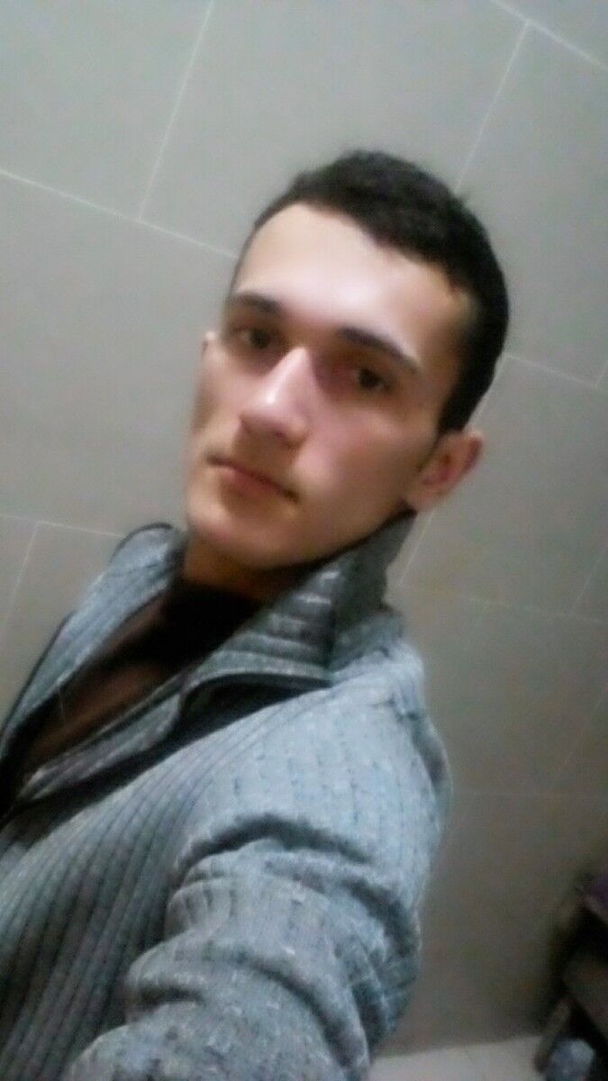  13023738  Alexandr, 37 ,    
