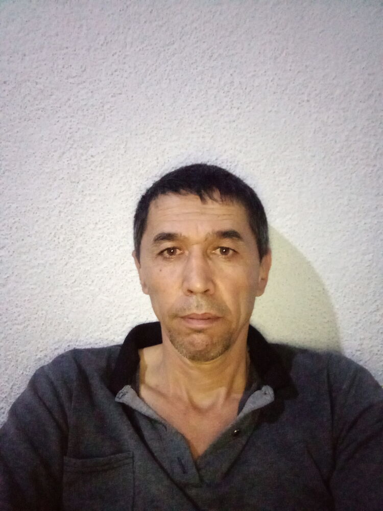  31795908  , 49 ,    