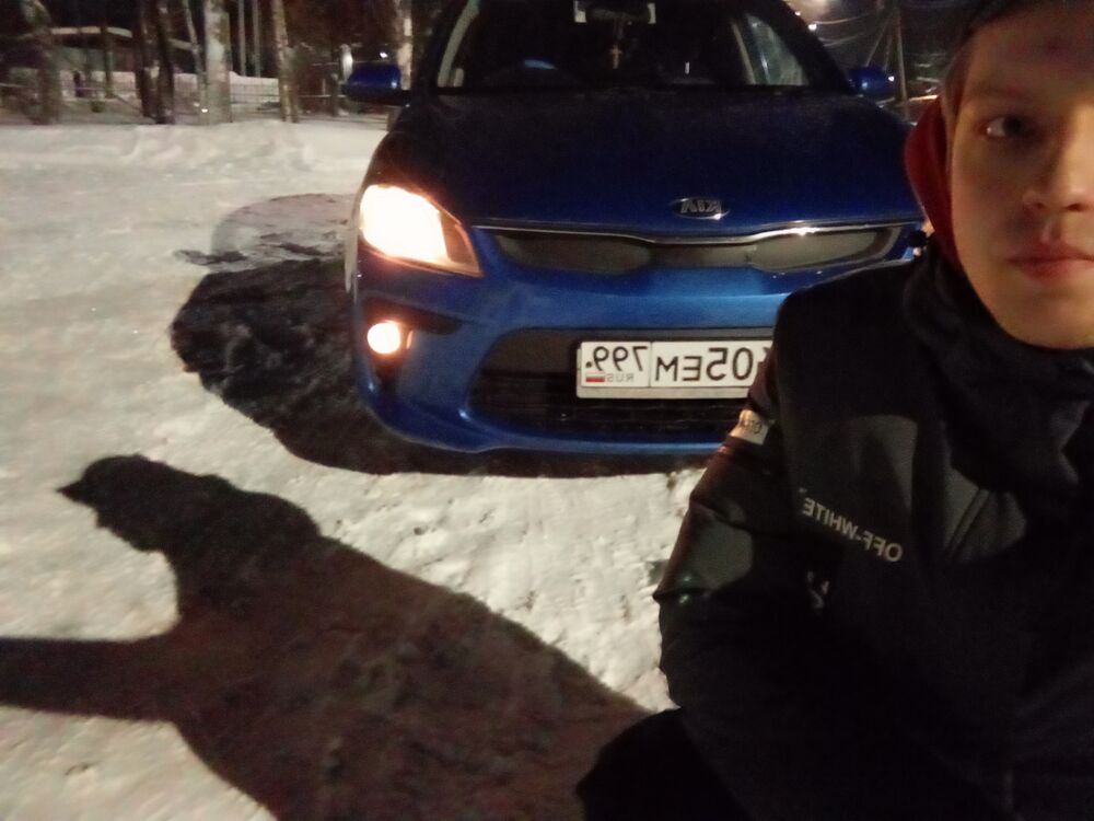  40467318  , 23 ,    