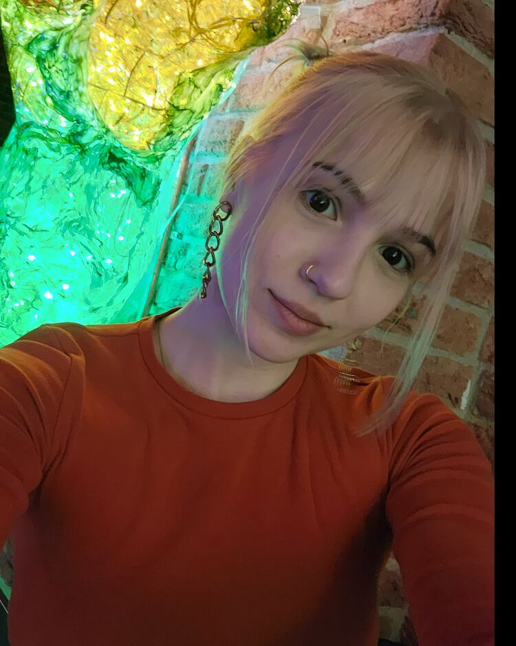  35293368  , 27 ,    -