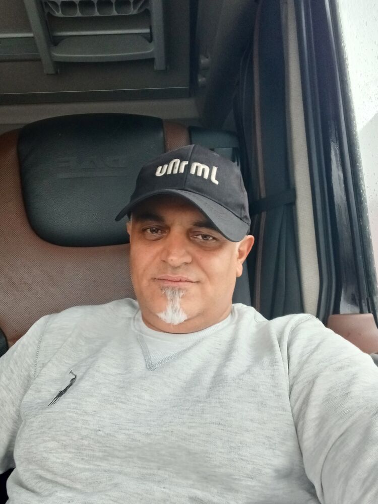  Mahabad,   Siros, 48 ,   ,   