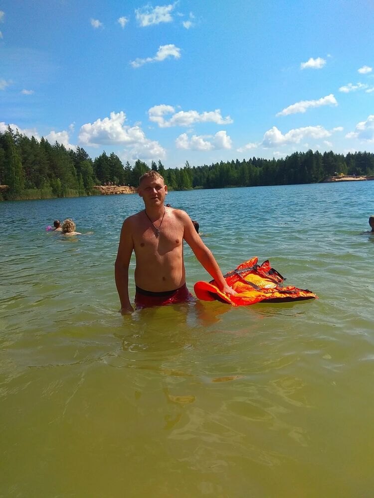  -,   Dmitry, 42 ,   ,   , c , 