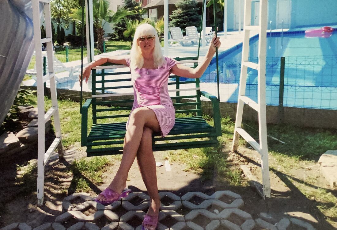  54543408  MILA, 55 ,    