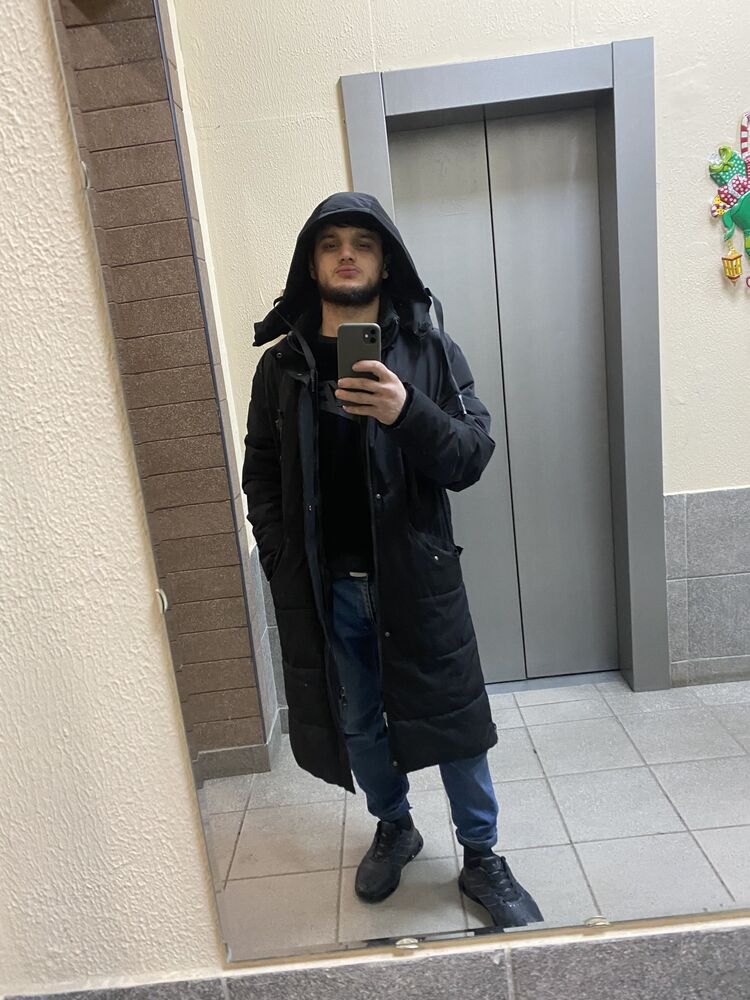  31551948  Kazim, 26 ,    