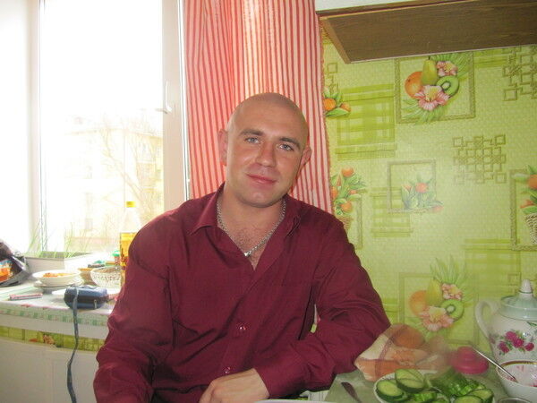  ,   Oleg, 37 ,   ,   , c 