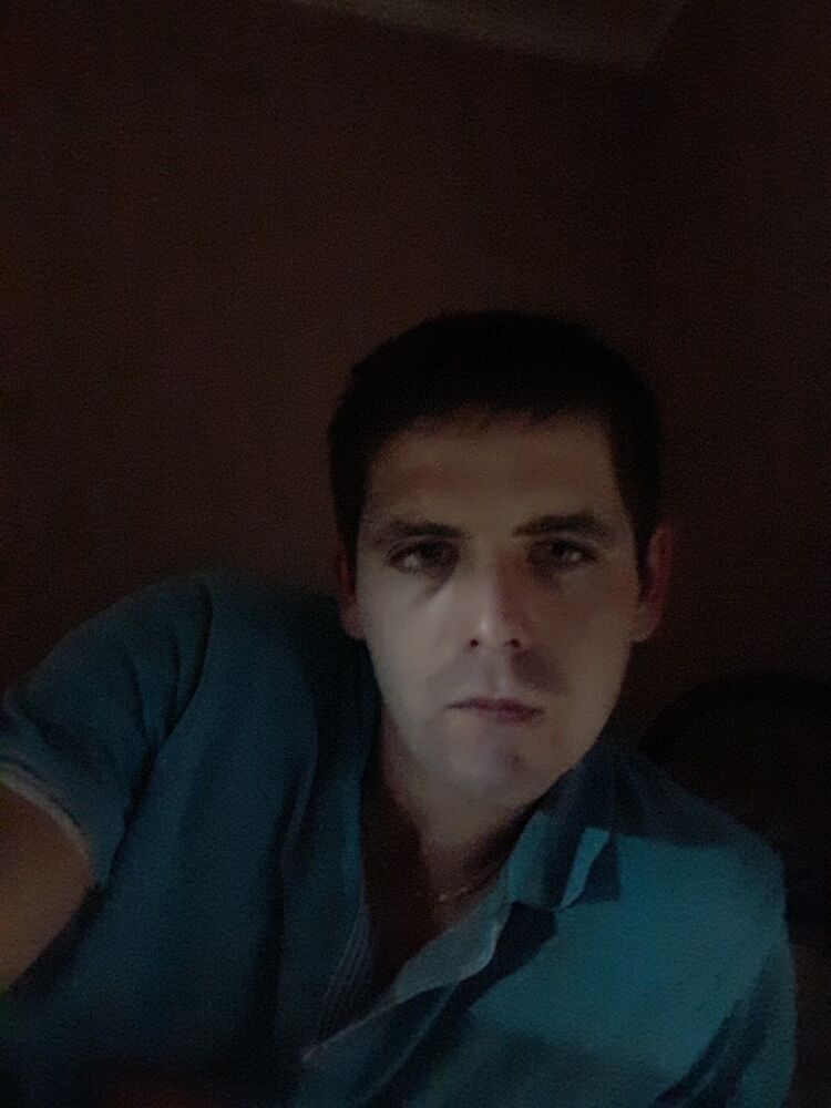  8147718  , 33 ,    