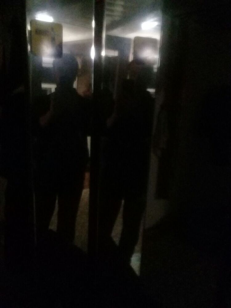  22312238  , 49 ,    