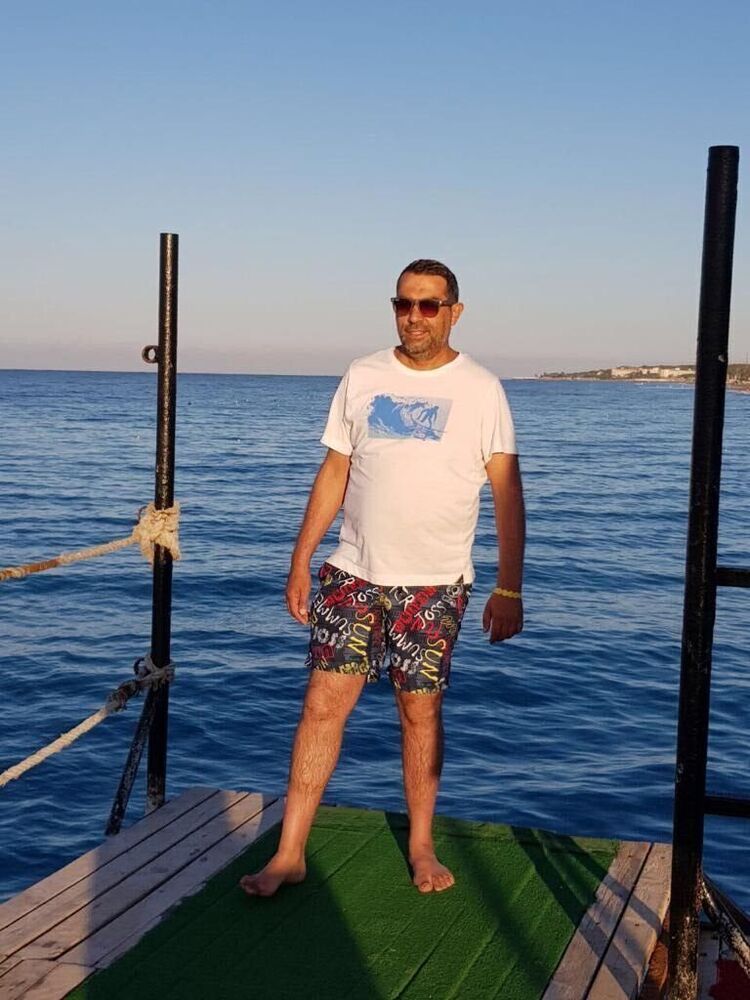  29754128  ALi, 45 ,    