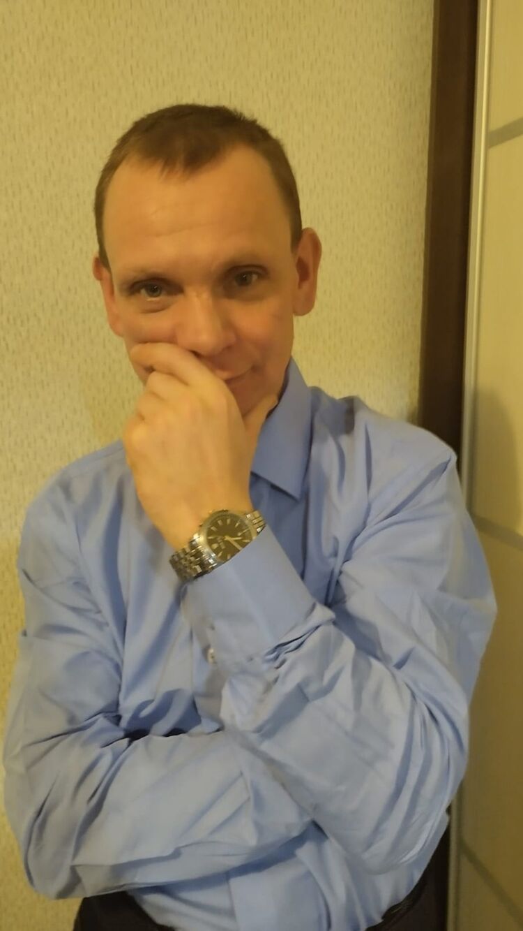  ,   Viktor, 37 ,   ,   , c , 