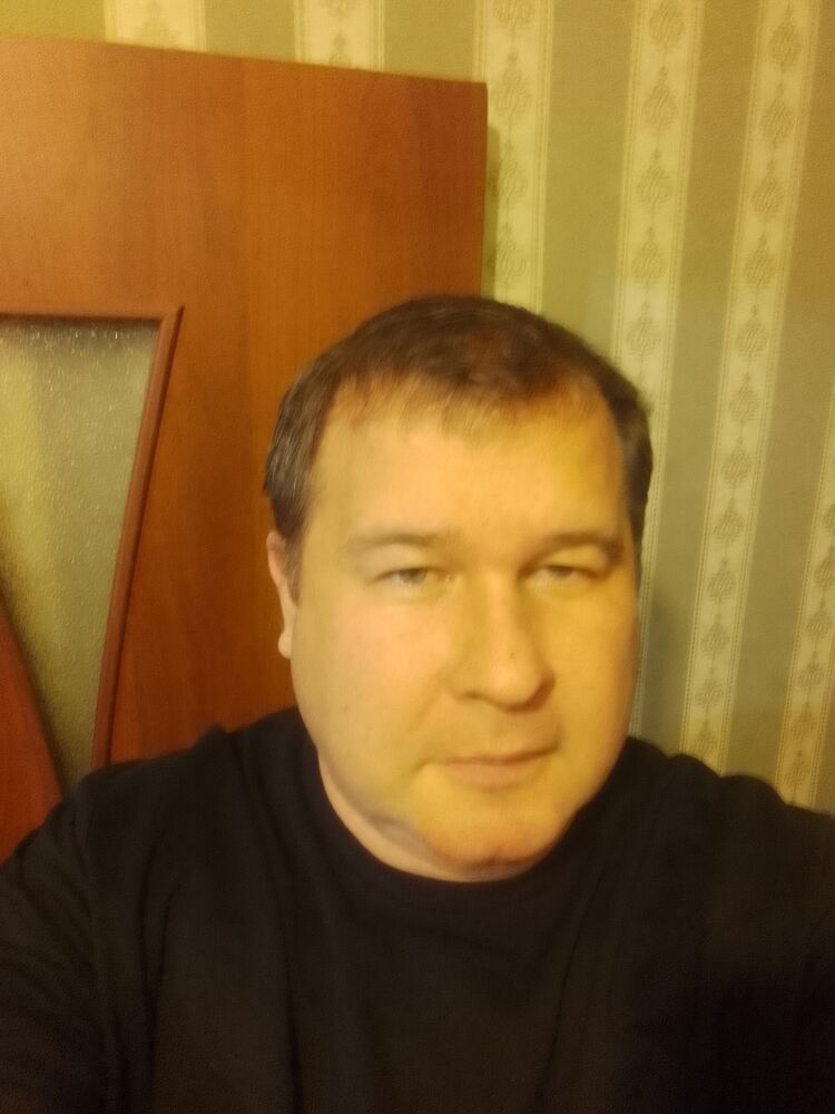  45425948  Anton, 44 ,    