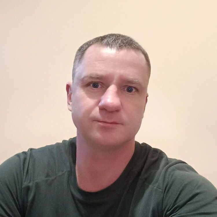 52946518  , 40 ,    