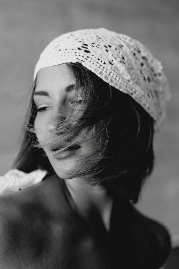  54579668  , 28 ,    -