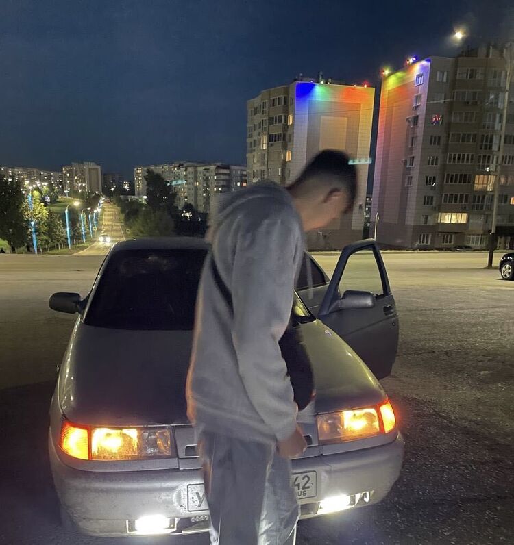  45059248  , 19 ,    