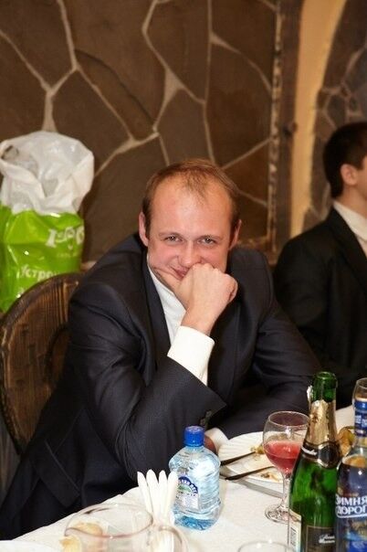  ,   Zvezdnyi, 37 ,   