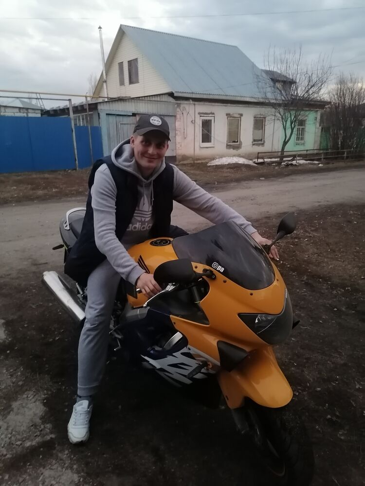  27809898  Grisha, 29 ,    