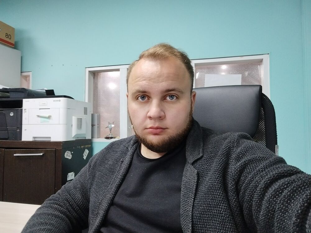  40370378  , 32 ,    
