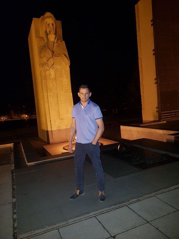  Aach,   Egor, 38 ,   ,   , c 