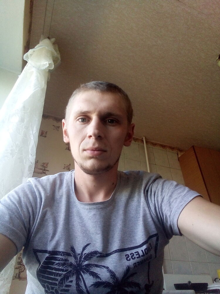  13767298  , 33 ,    