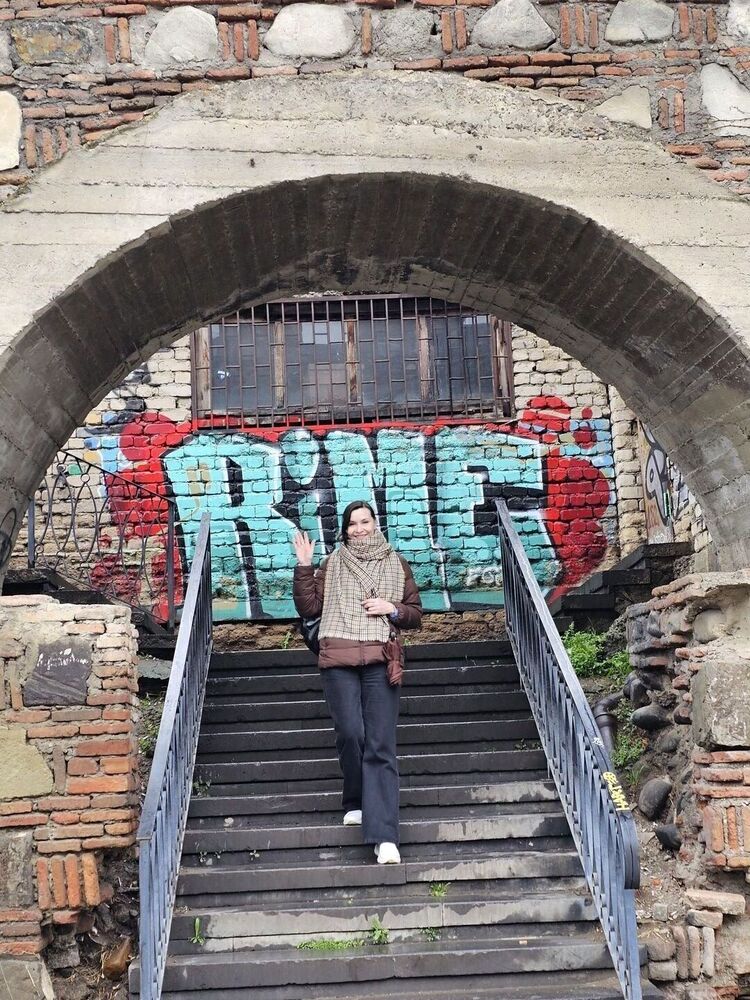  ,   Anna, 46 ,   c 