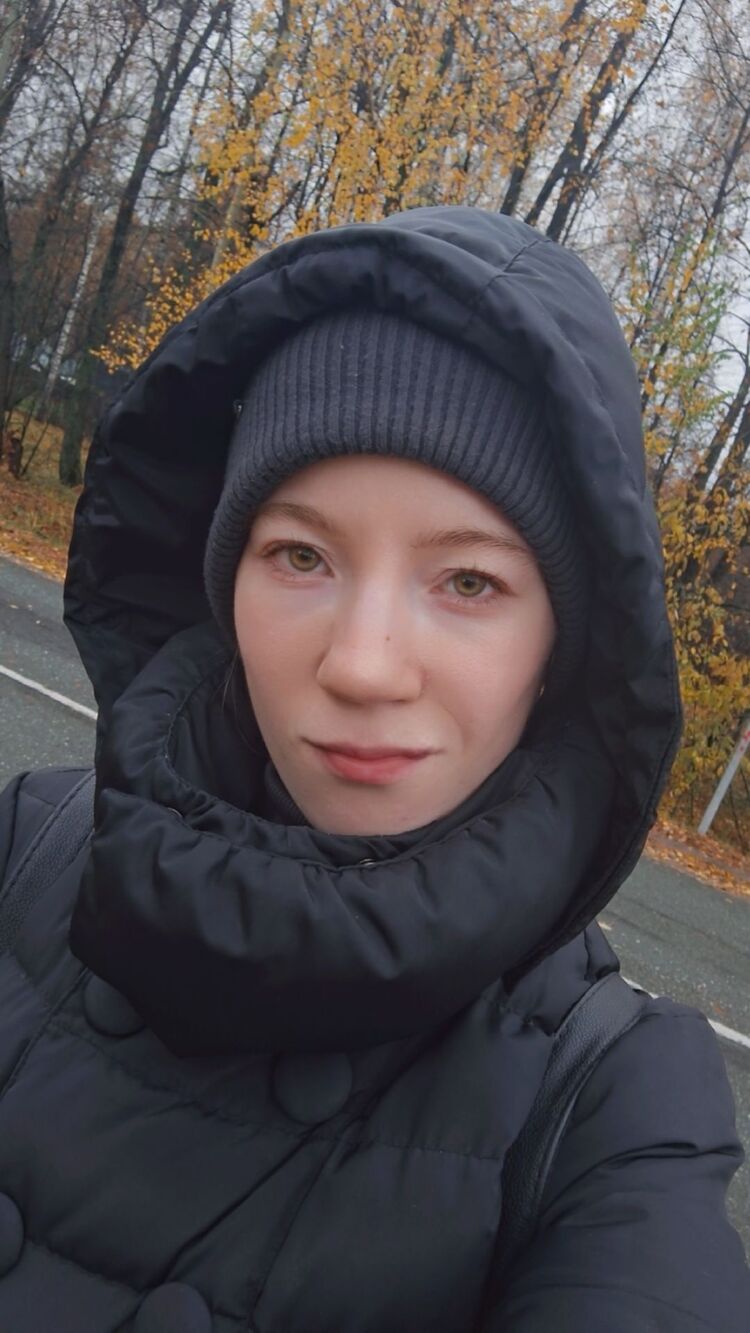  53996918  Adelya, 23 ,    