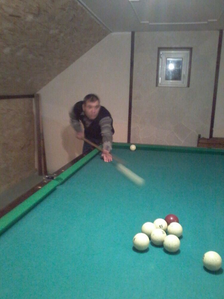  21998748  Rustem, 50 ,    