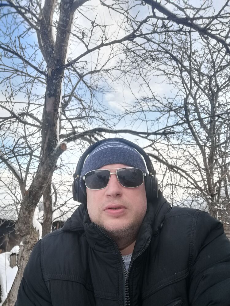  27443738  , 41 ,    -