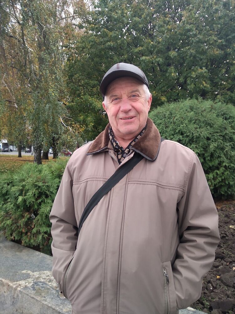  21692608  Valera, 77 ,    