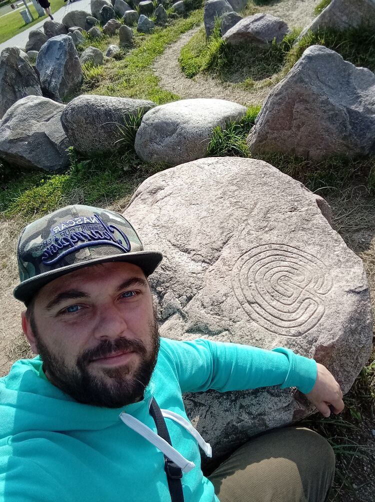  23955288  , 38 ,    