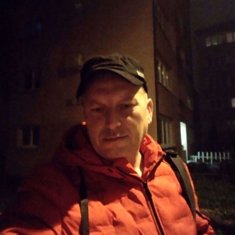  24934858  , 49 ,    