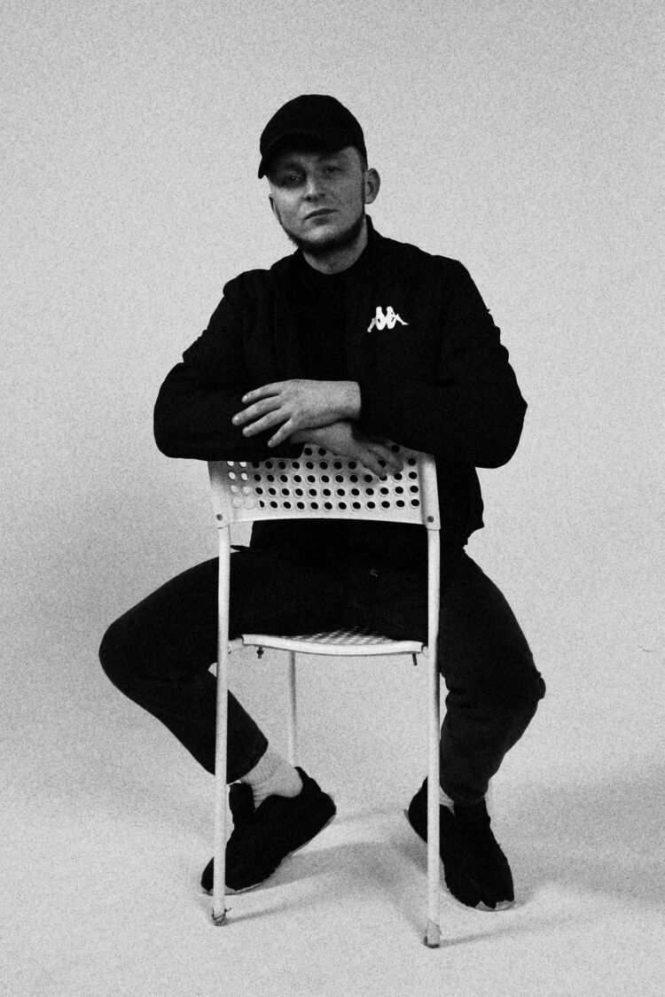  ,   Konstantin, 26 ,   ,   